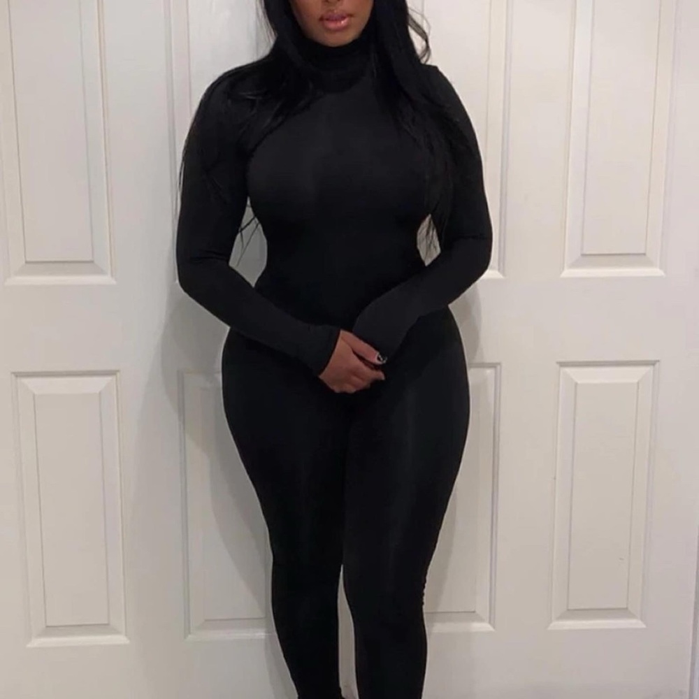 Black Long Sleeve Bodysuit